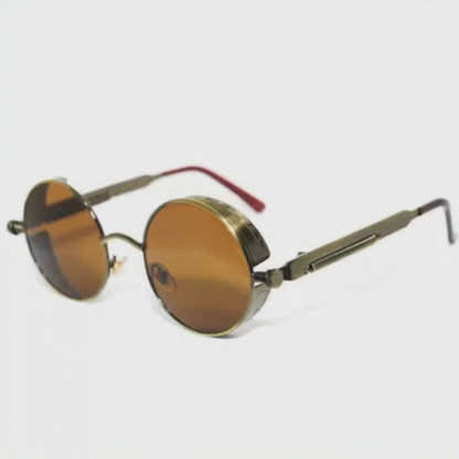 The Dolce Italian Luxury Shades – Thin Gold Frame & Signature Chain